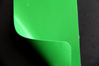 중국 녹색/백색 내화성 PVC는 옆 커튼 30*30를 위한 방수포 직물을 입혔습니다 대리점 